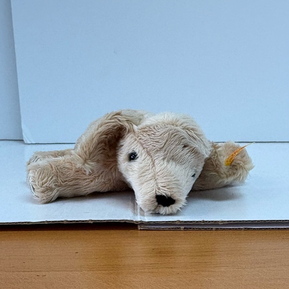 Steiff Floppy Lumpy Dog Golden Retriever, 6 inches, New with Tags - Picture 1 of 4